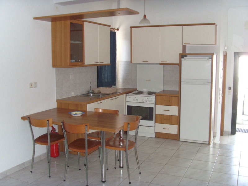 Minos Apartments & Studios 锡蒂亚 外观 照片