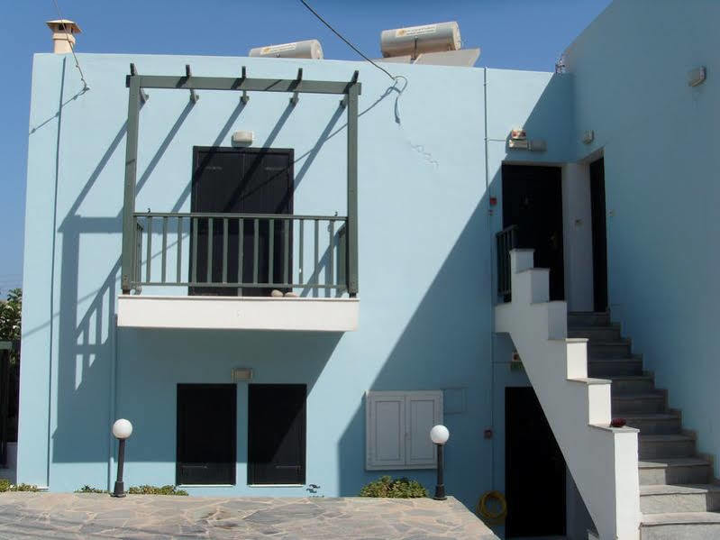 Minos Apartments & Studios 锡蒂亚 外观 照片
